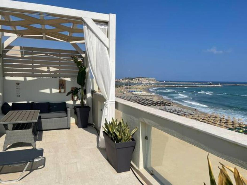 Nathalie'S Beachfront Apartment Rethymno Exteriör bild